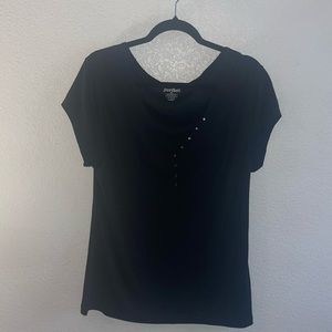 Black Old Navy Tee